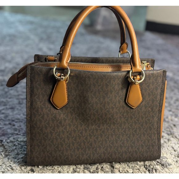 Michael Kors Marilyn Small Satchel Shoulder Crossbody Bag - Picture 5 of 11